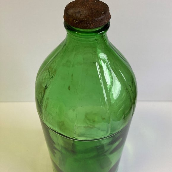 Vintage Argentina Green Glass Bottle with Cap - Picture 2 of 16